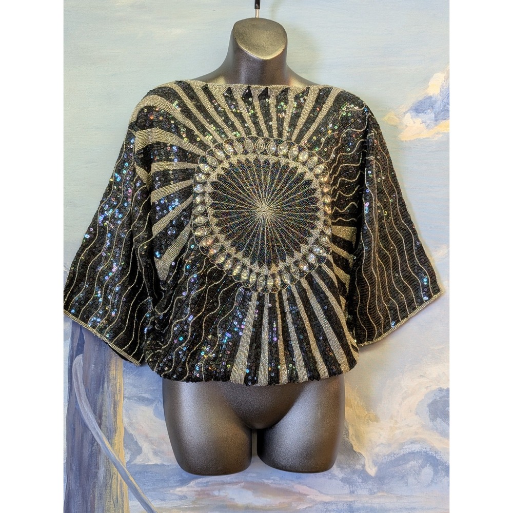 Vintage Saks Fifth Ave L Beaded And Sequin Bullseye Silk Boat neck Top STUNNING!